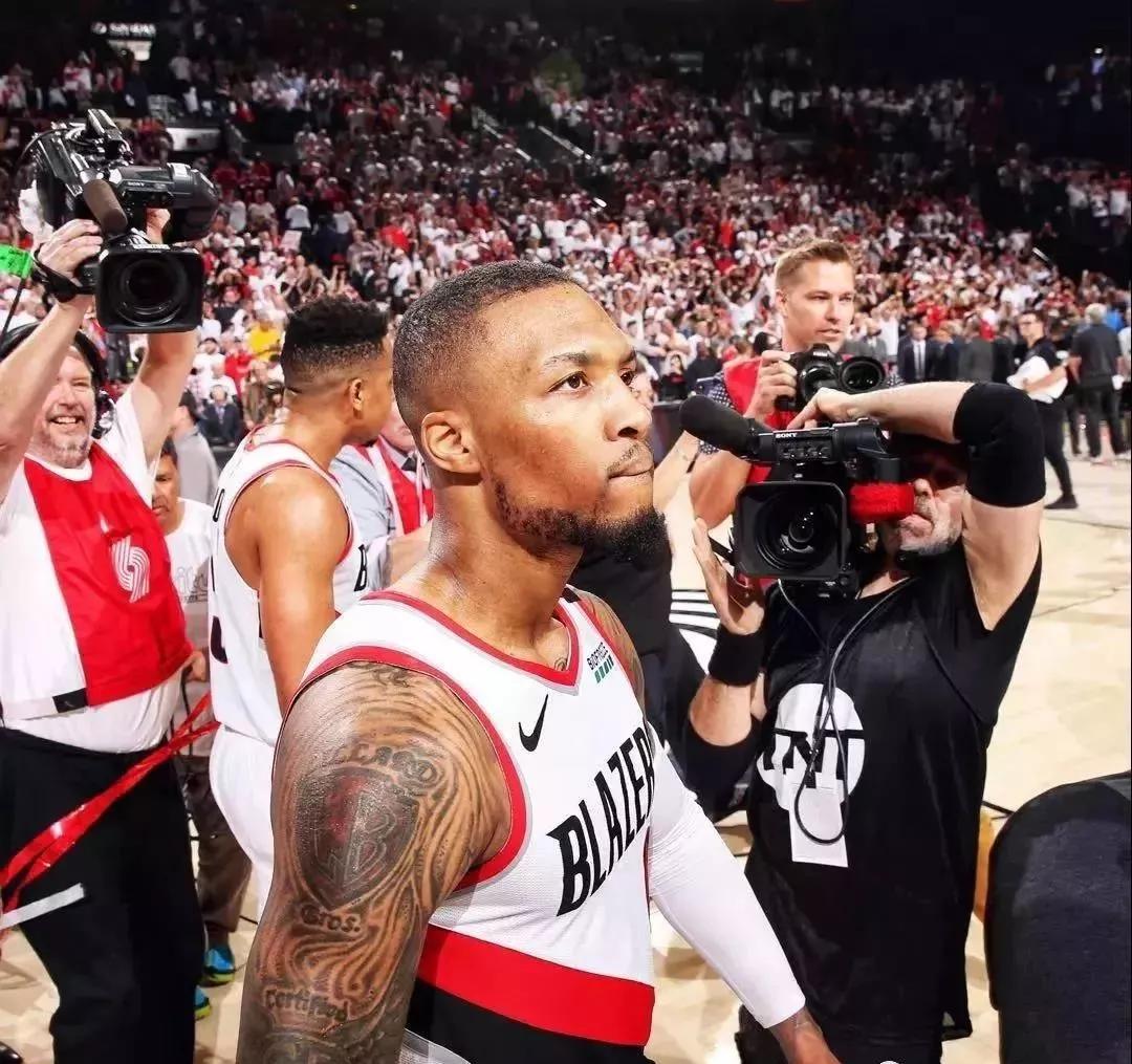 墨西哥男篮翻盘火箭，巴图姆关键制胜