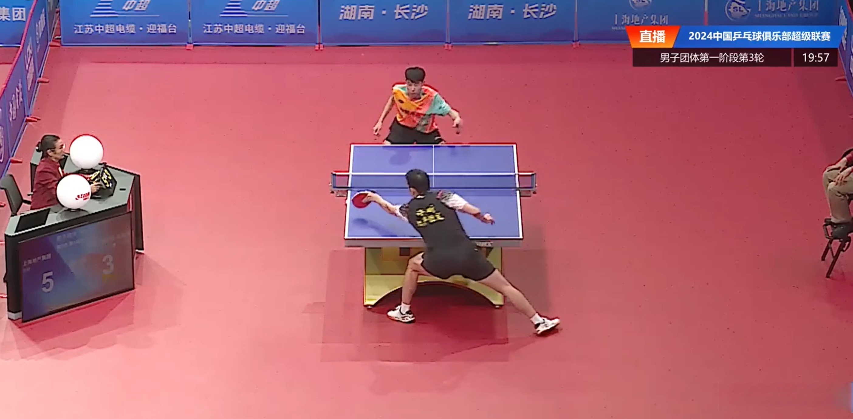 爱游戏大厅-包含日本乒乓球队绝杀中国乒乓球队，许昕三分雨点燃全场的词条