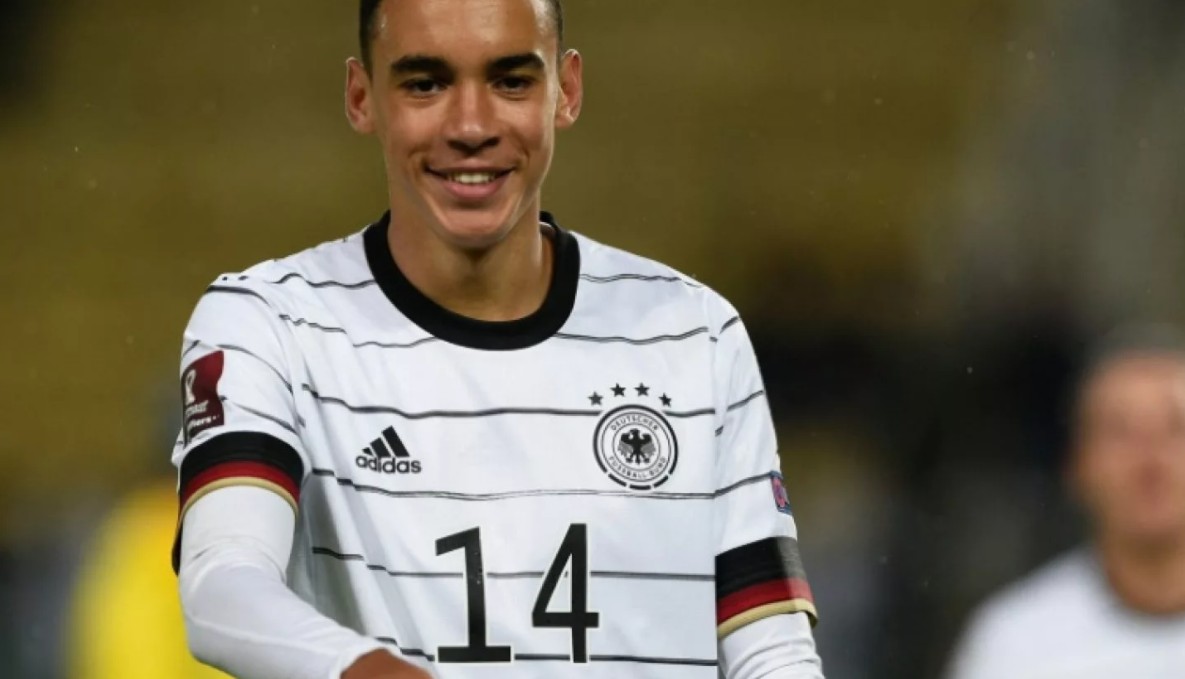 爱游戏体育-法国队逆转德国队，波尔刷新纪录