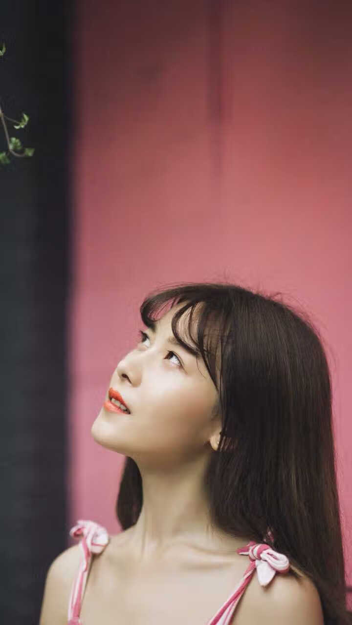 爱游戏大厅-平行的世界，奥斯梅恩的飞翔与伊拉克的红色浪潮