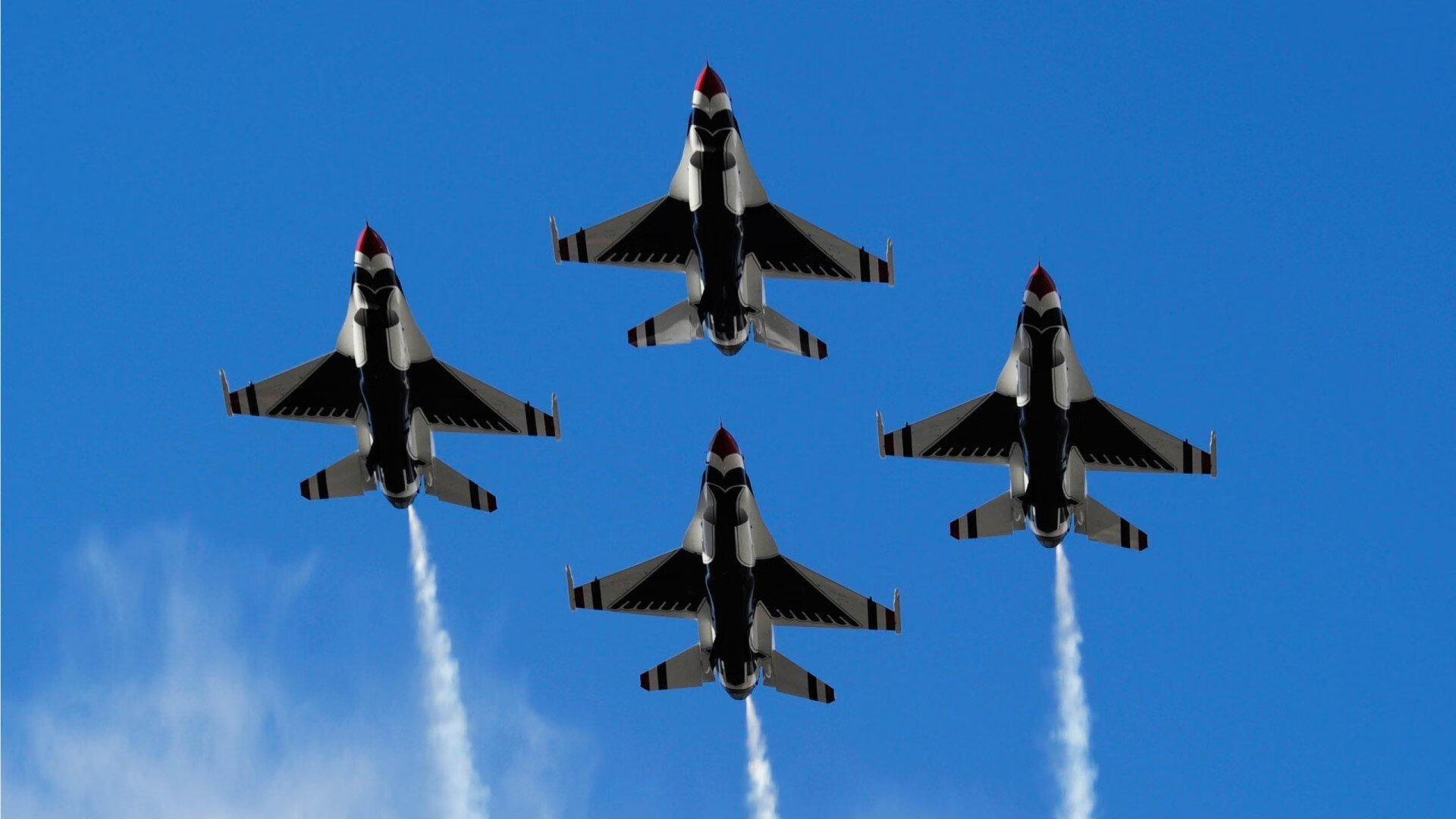 绿茵超车,当佩德里在禁区弯道完成致命走线