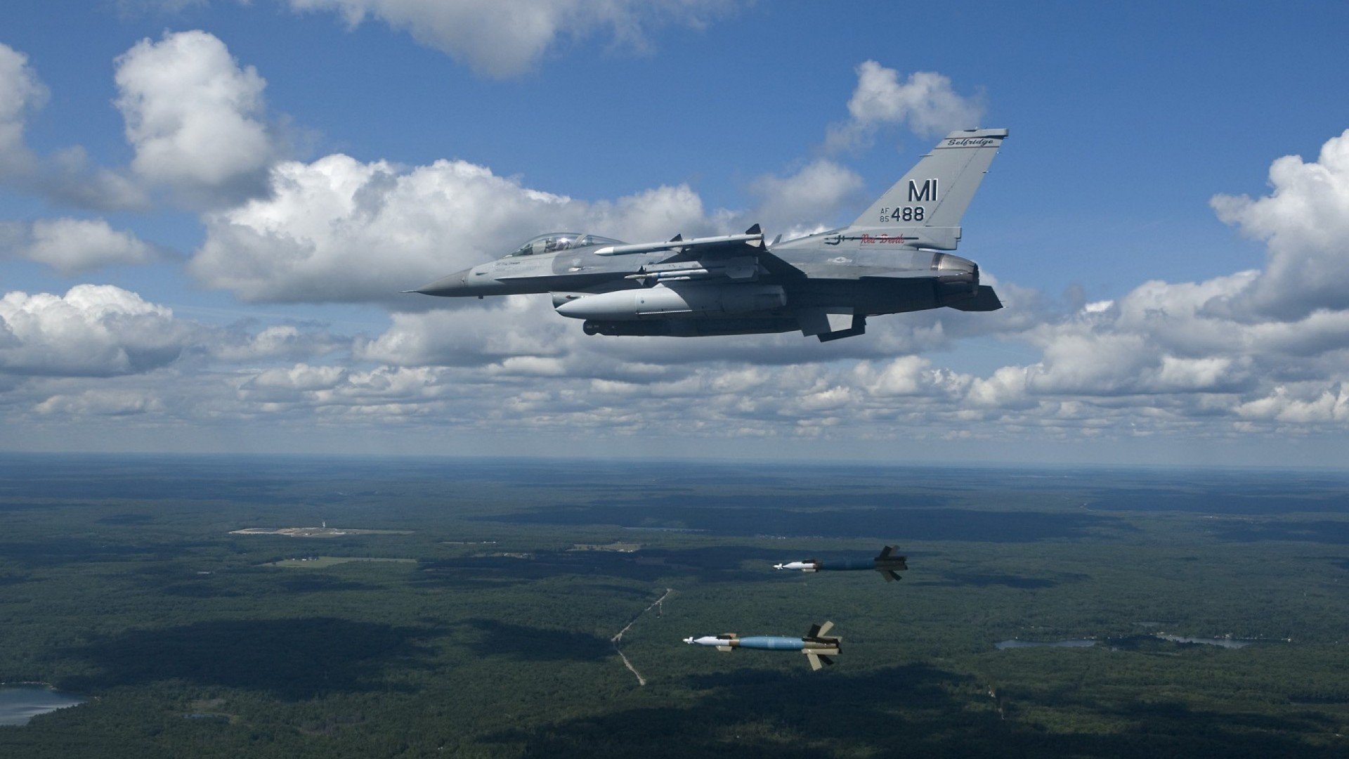 瑞士齿轮，当阿坎吉的欧冠魔法点亮比利时翻盘的隐形推手