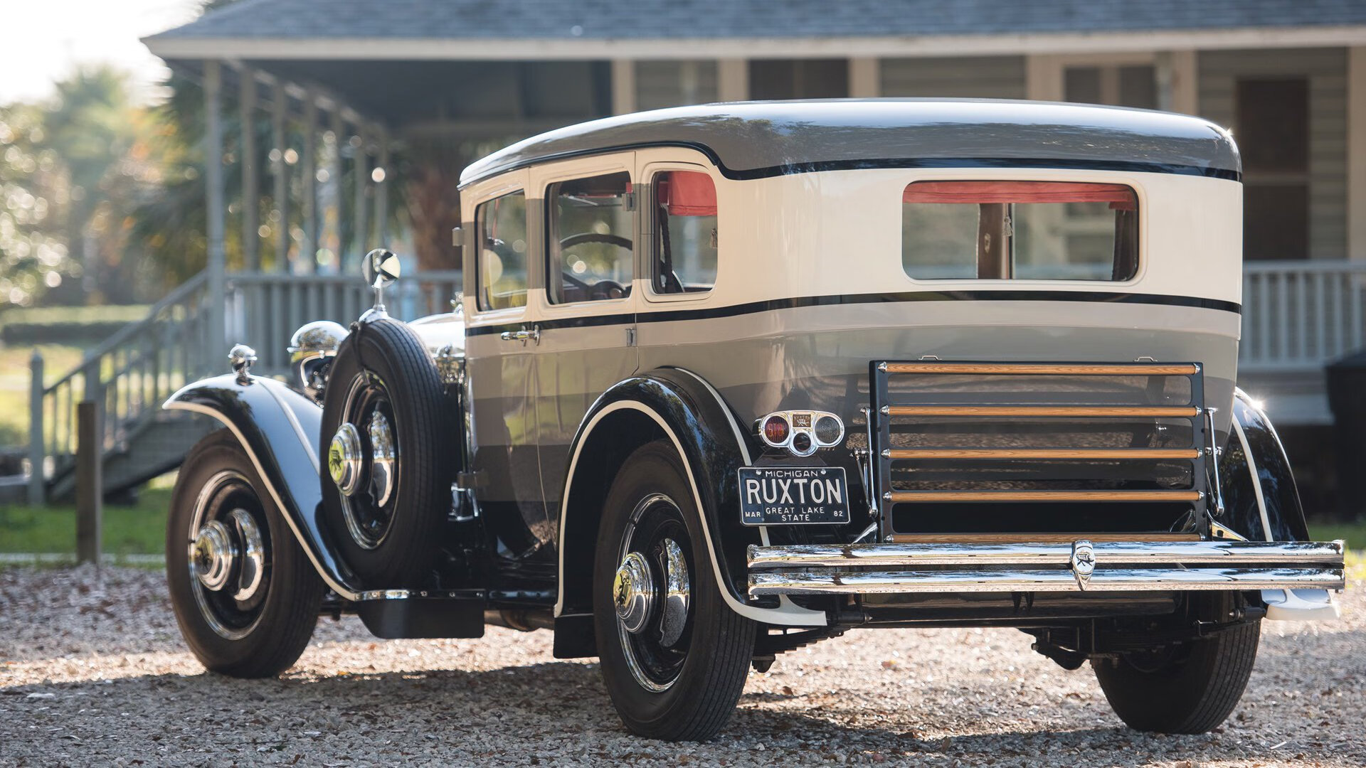 爱游戏官网-王储加冕！黄喜灿单点爆破撕裂金元城墙，黄色潜水艇击沉蓝月航母