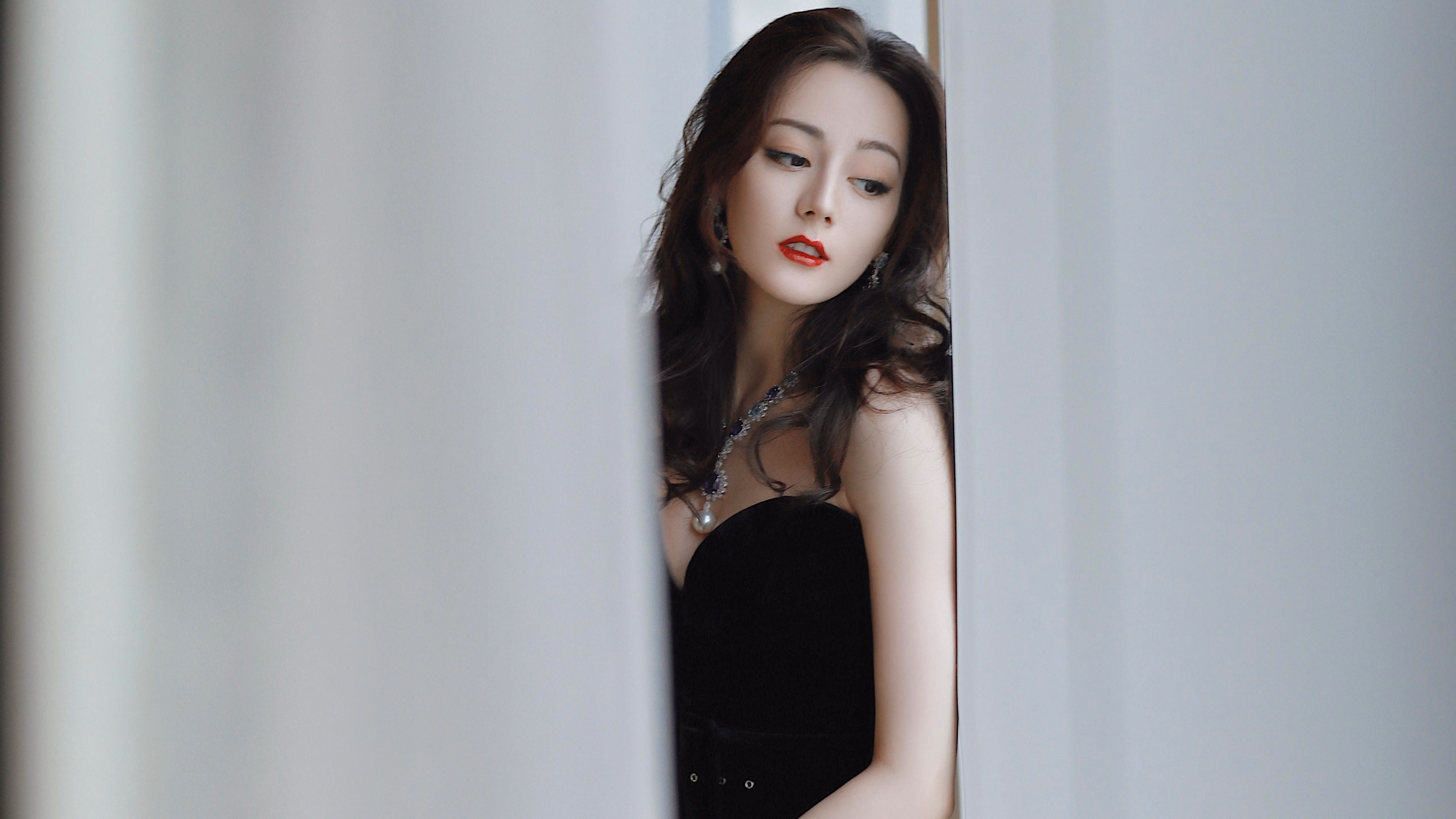 奥斯梅恩客场建功?葡萄牙提前终结悬念的战术密码