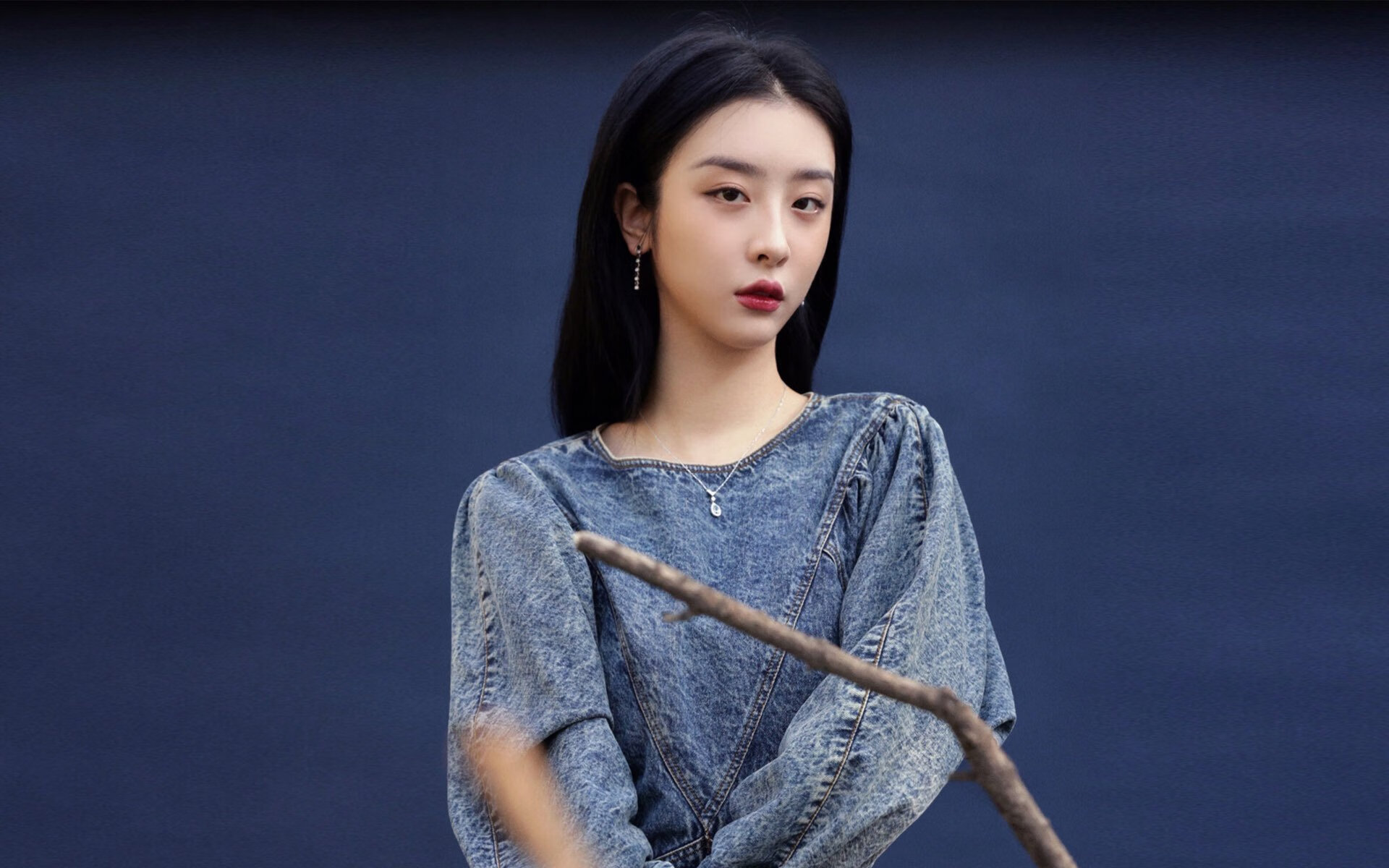 爱游戏娱乐-反转之夜，曼联友谊赛击败阿根廷，内马尔身披红魔战袍成奇兵